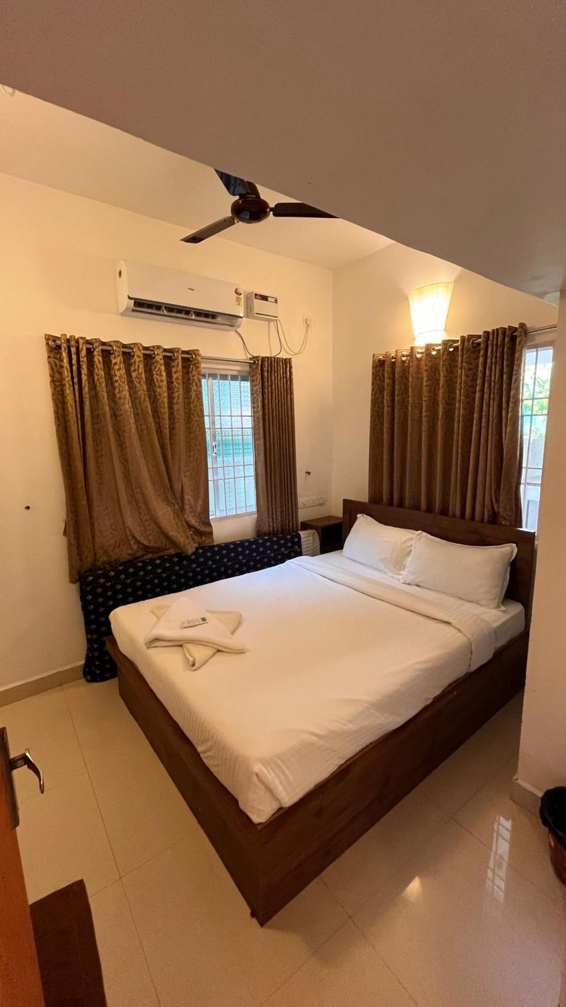 Le Poshe Suite - Tie Hotels & Resorts Pondicherry Exterior photo